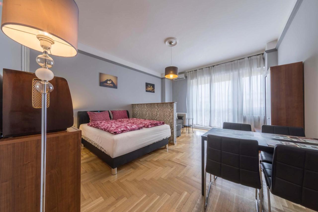 Astoria Balcony Apartment Budapest Esterno foto