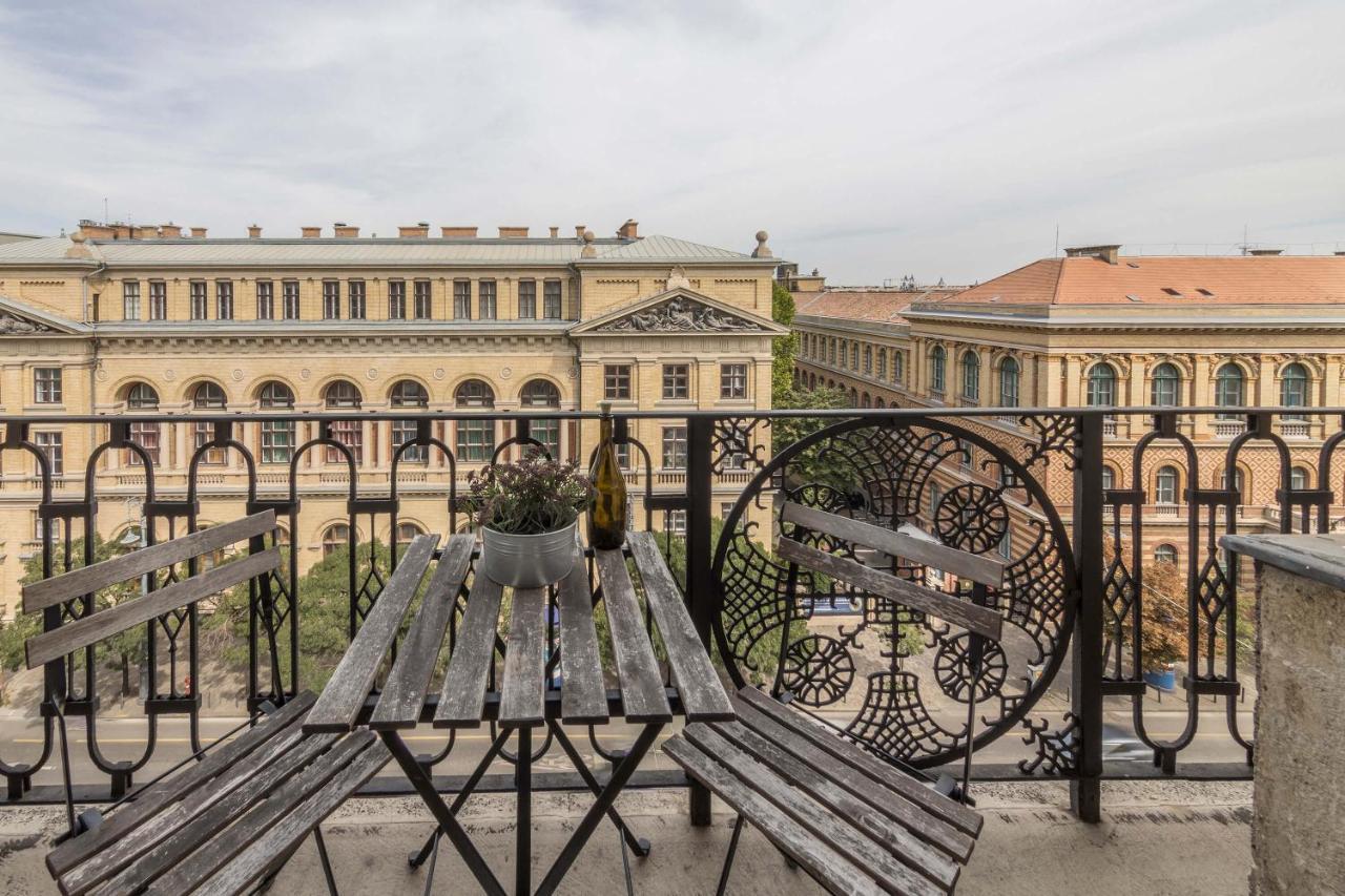 Astoria Balcony Apartment Budapest Esterno foto